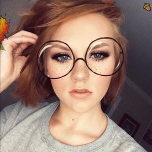 Meet your Posher, Tori